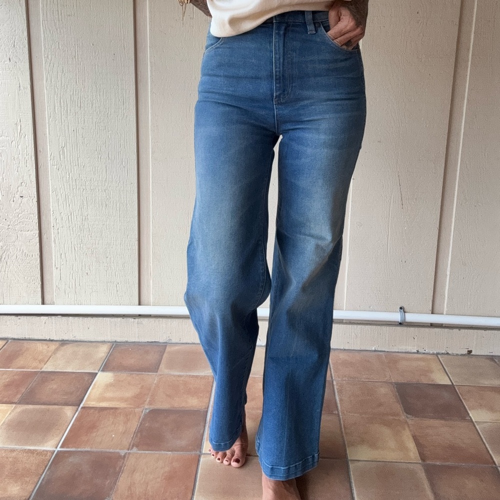 SOLD ON EBAY🌺Wrangler Women's HI Bells stretch Flare Jeans